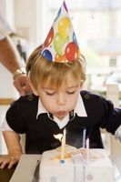 Idées Lightning McQueen anniversaire pour enfants d'âge préscolaire