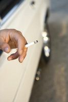 Effets nocifs du tabagisme avec les enfants dans la voiture