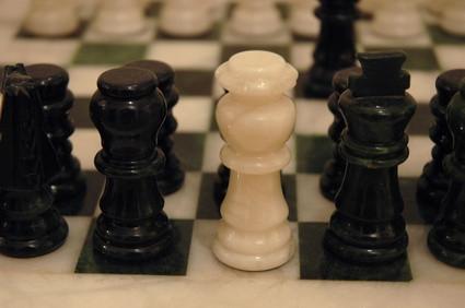 Règles d'échecs Pieces Touching