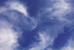 Quelle est la différence entre Cumulus et Cirrus Clouds?