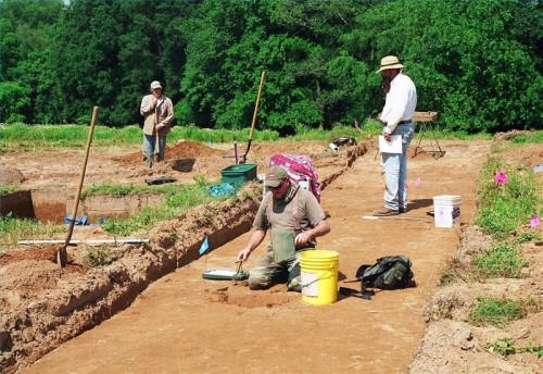 Comment devenir un archéologue amateur