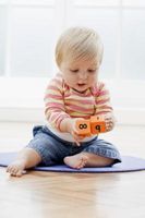 Quels facteurs influent sur le développement cognitif chez les nourrissons?