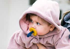 Comment obtenir des bébés de cesser d'utiliser un Pacifier