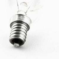 Comment convertir un Bulb Socket 40-Watt lumière à un 60-Watt